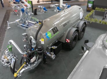 aDJI_20251113083235_0026_D